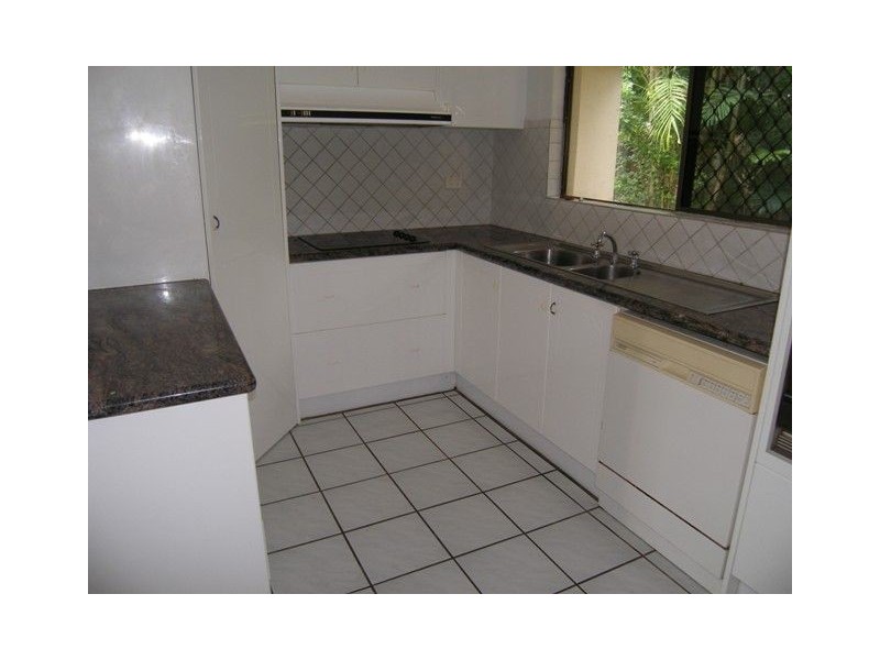 1/22 Mimosa, Holloways Beach QLD 4878