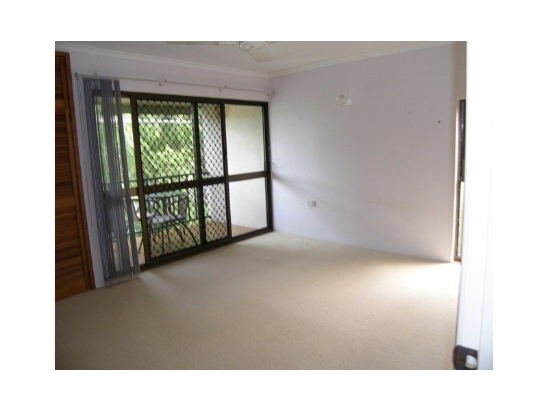 1/22 Mimosa, Holloways Beach QLD 4878