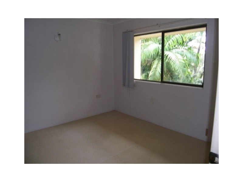1/22 Mimosa, Holloways Beach QLD 4878