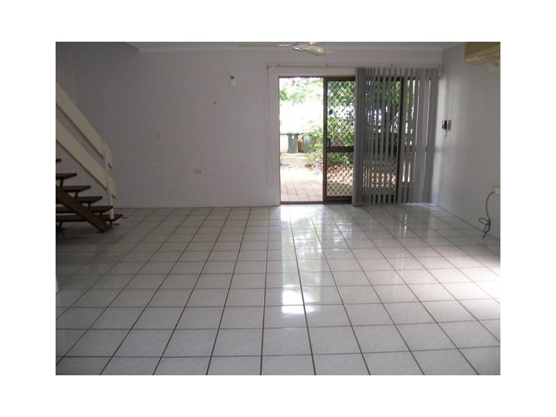 1/22 Mimosa, Holloways Beach QLD 4878