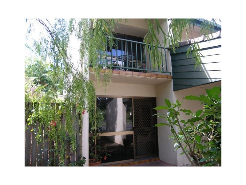 1/22 Mimosa, Holloways Beach QLD 4878
