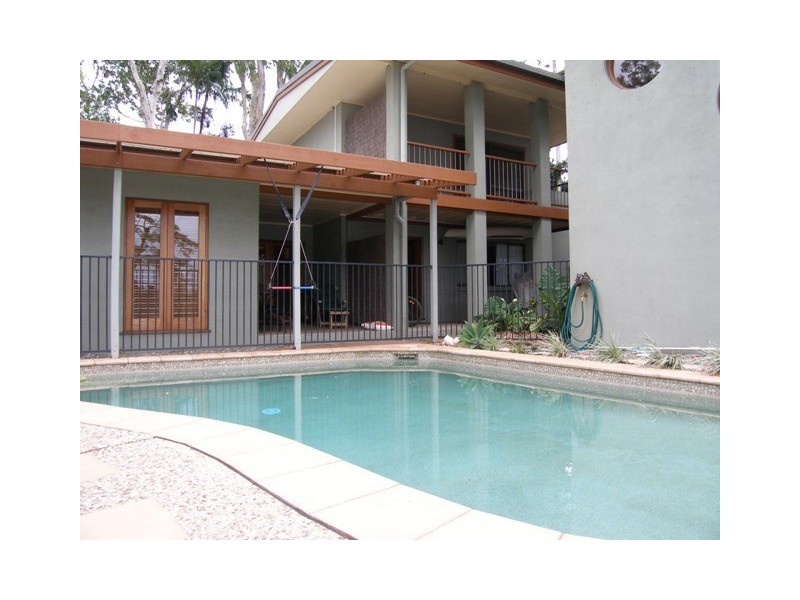 15 Arlington Esplanade, Clifton Beach QLD 4879