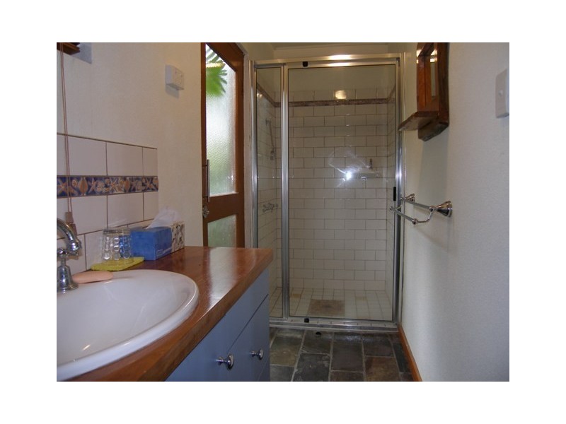 15 Arlington Esplanade, Clifton Beach QLD 4879