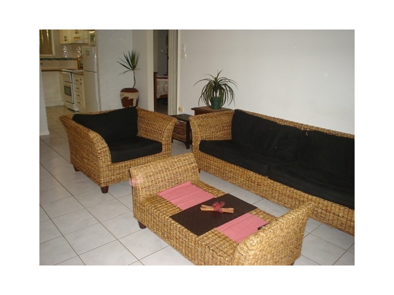 19 Best Street, Yorkeys Knob QLD 4878