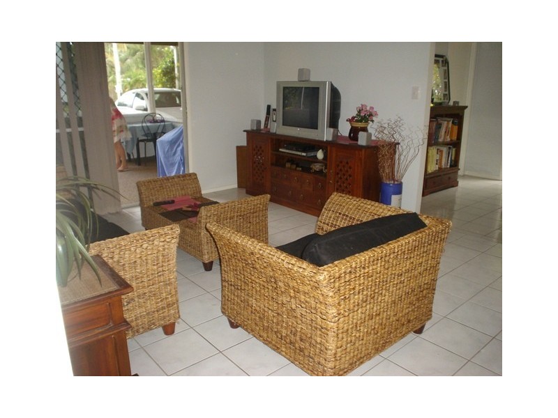 19 Best Street, Yorkeys Knob QLD 4878