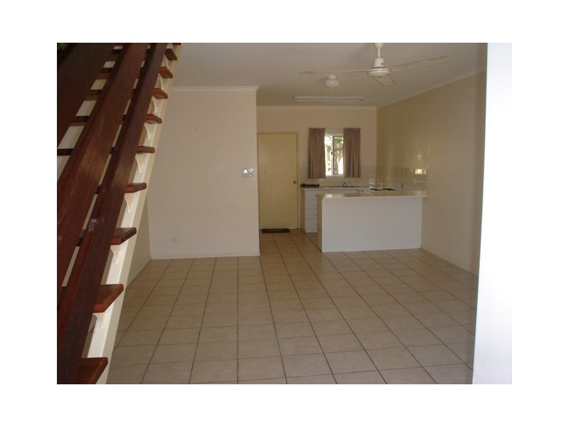 3/27 Fairweather Street, Yorkeys Knob QLD 4878