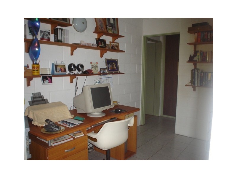 13 Carolyn Close, Yorkeys Knob QLD 4878