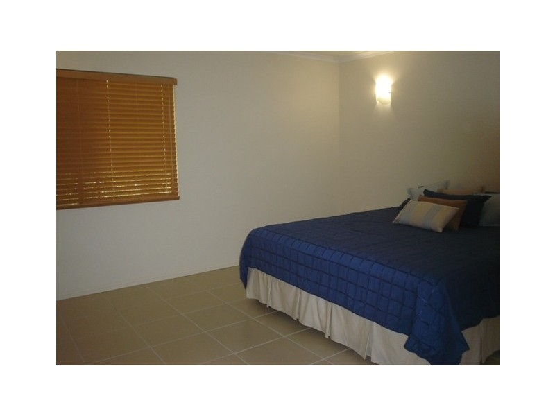6/16 Deauville Close, Yorkeys Knob QLD 4878