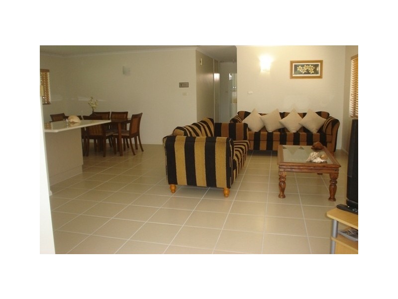 6/16 Deauville Close, Yorkeys Knob QLD 4878