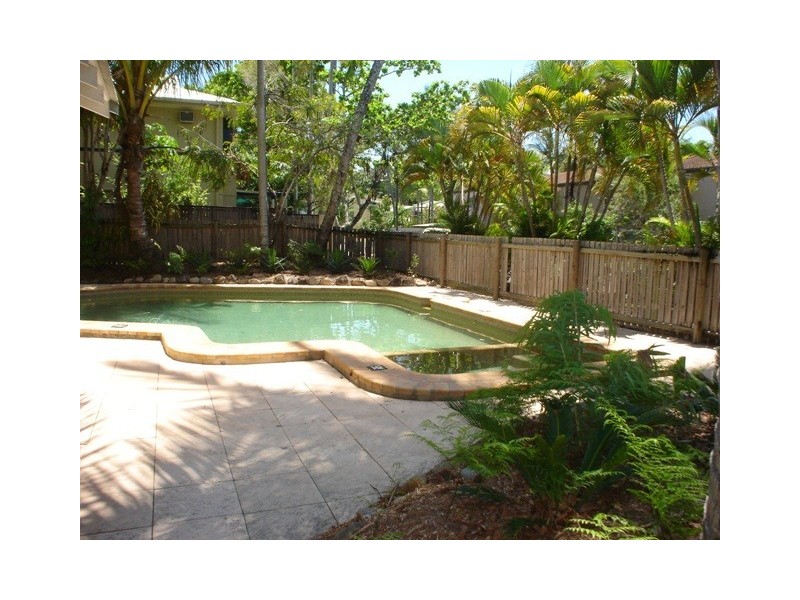 8/33 Fairweather Street, Yorkeys Knob QLD 4878