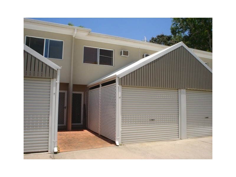 10/531 Varley Street, Yorkeys Knob QLD 4878