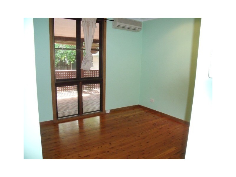 5 Carbeen Close, Holloways Beach QLD 4878