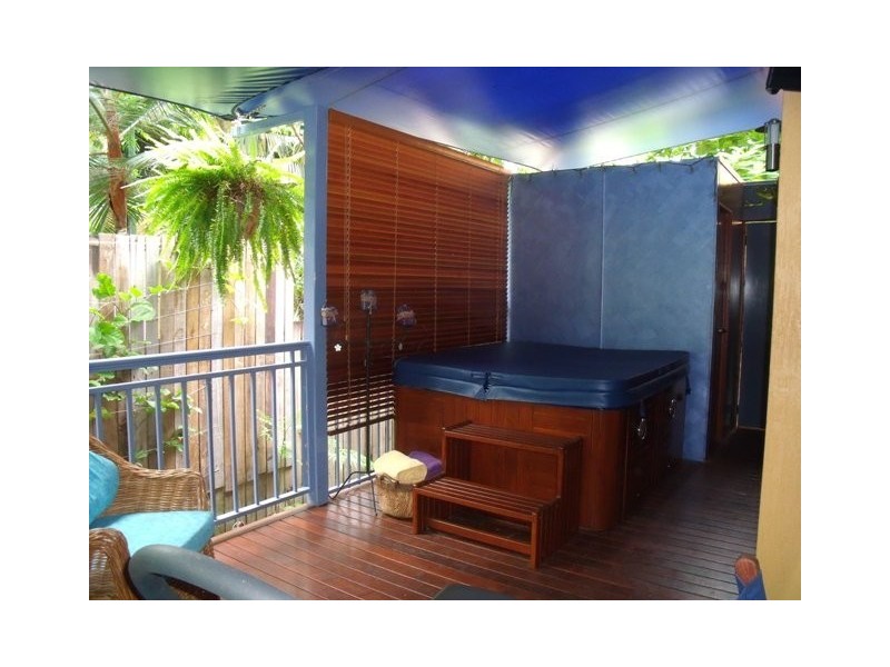 6/16 Boden Street, Yorkeys Knob QLD 4878