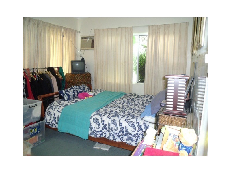 2/14 Oyster Court, Trinity Beach QLD 4879