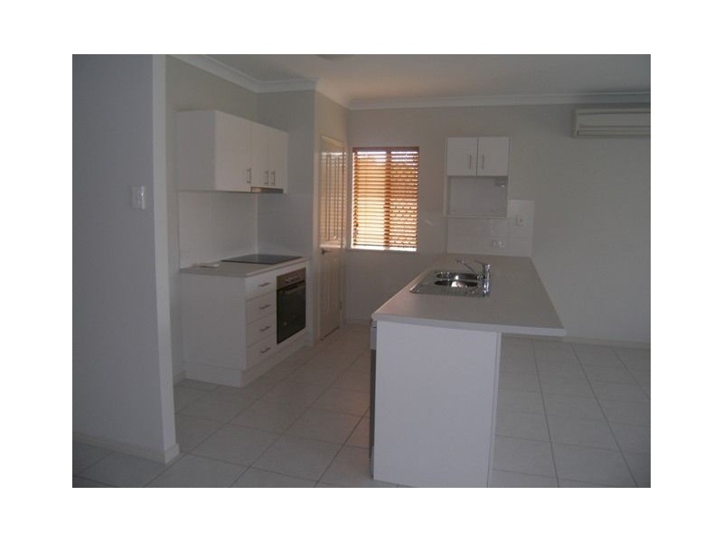 4 Liontown Way, Trinity Park QLD 4879