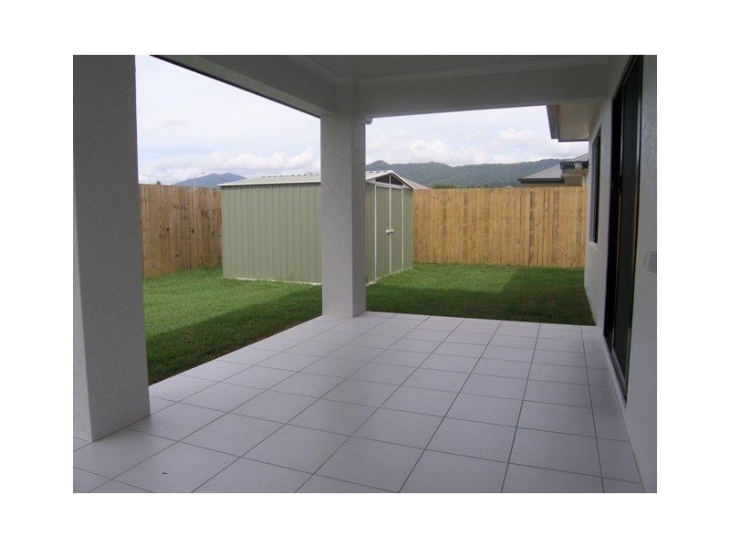 4 Liontown Way, Trinity Park QLD 4879