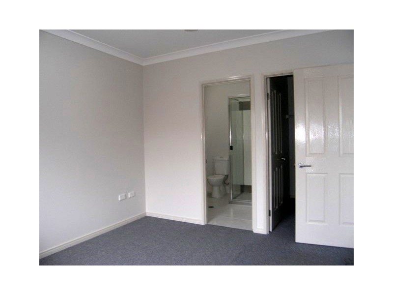 4 Liontown Way, Trinity Park QLD 4879