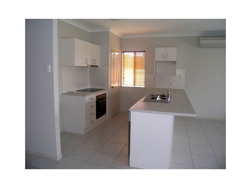 4 Liontown Way, Trinity Park QLD 4879