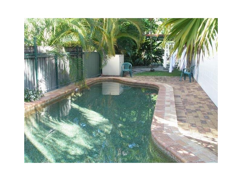 6/544 Varley Street, Yorkeys Knob QLD 4878