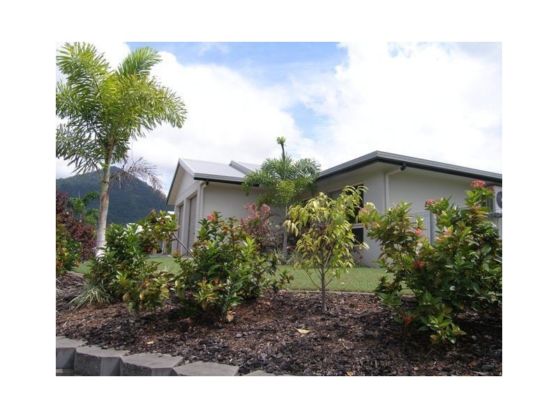 65 Jungara Street, Redlynch QLD 4870