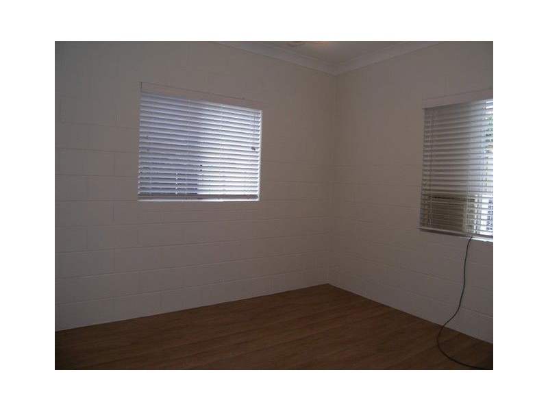 3/527 Varley Street, Yorkeys Knob QLD 4878