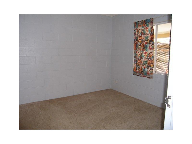 3/527 Varley Street, Yorkeys Knob QLD 4878