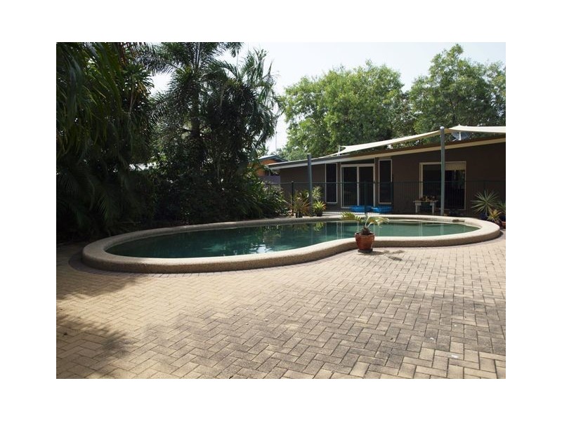 7 Carolyn Close, Yorkeys Knob QLD 4878