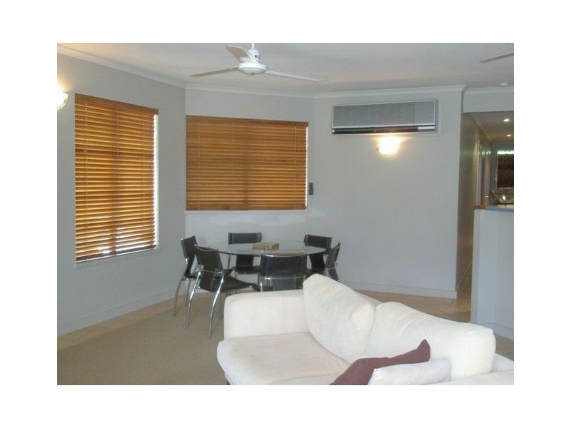 3/75 Sims Esplanande, Yorkeys Knob QLD 4878