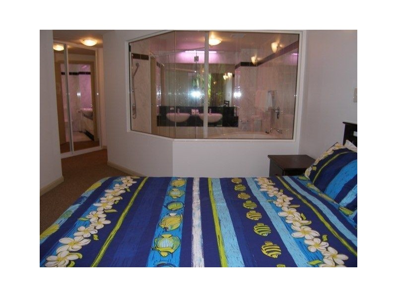 3/2 Deauville Close, Yorkeys Knob QLD 4878