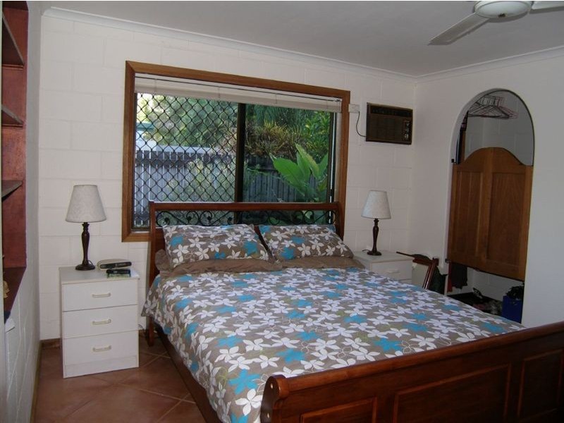 5 Caddy, Yorkeys Knob QLD 4878