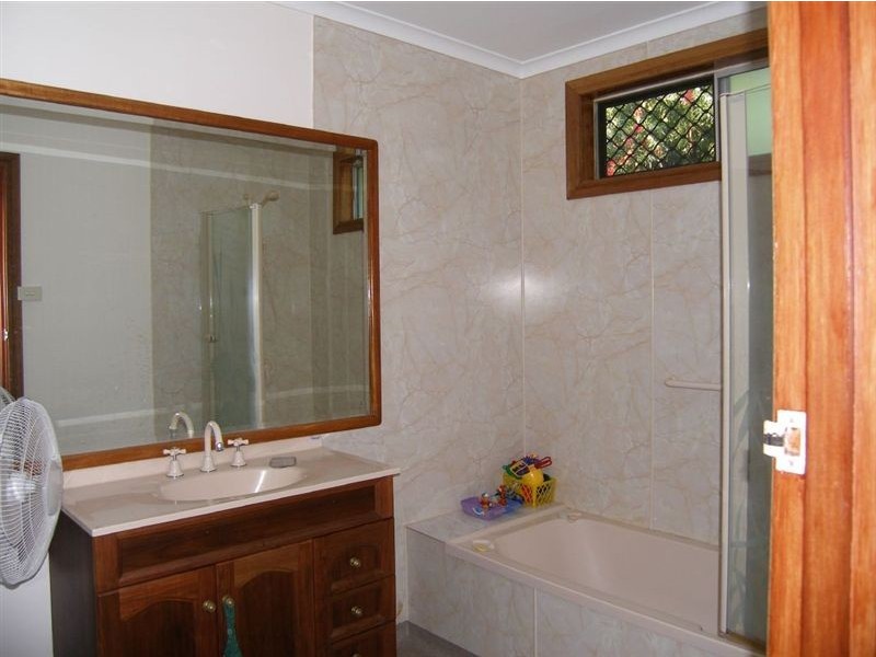 5 Caddy, Yorkeys Knob QLD 4878