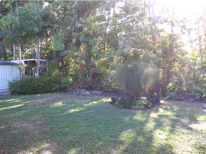 5 Caddy, Yorkeys Knob QLD 4878