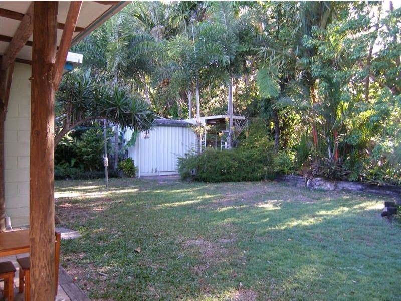 5 Caddy, Yorkeys Knob QLD 4878