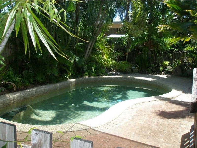 50 Cunningham St, Yorkeys Knob QLD 4878