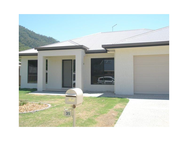 35 Huntley, Redlynch QLD 4870