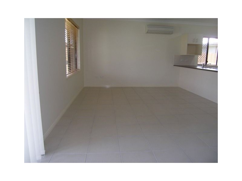 8 Hulbert, Trinity Park QLD 4879