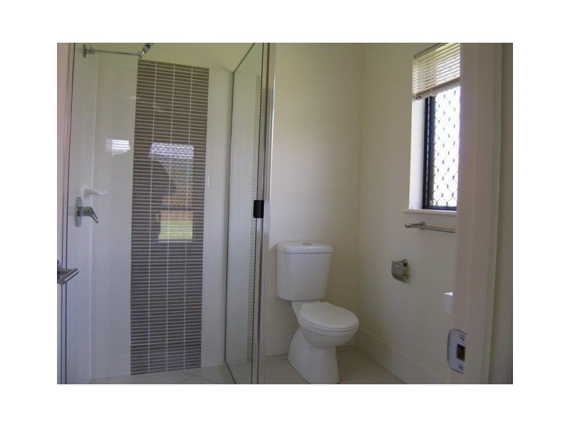 8 Hulbert, Trinity Park QLD 4879