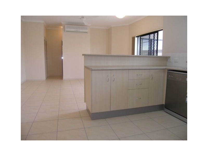 11/2 Fairweather Road, Redlynch QLD 4870