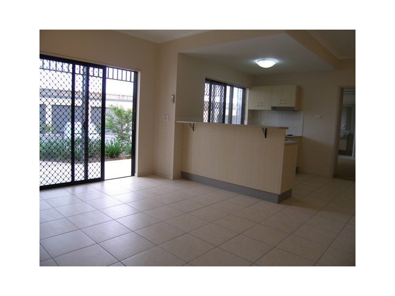 11/2 Fairweather Road, Redlynch QLD 4870