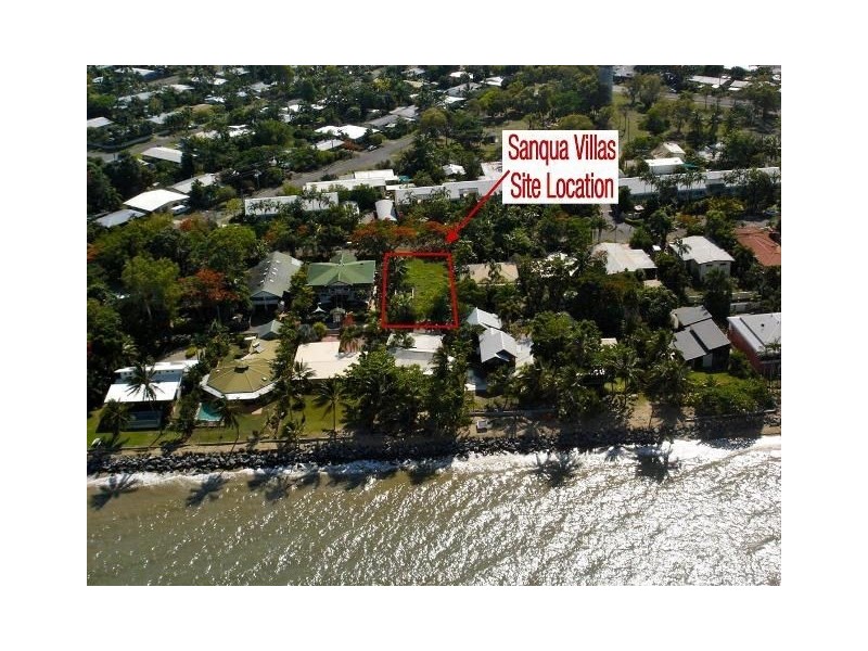 11 Hibiscus Lane, Holloways Beach QLD 4878