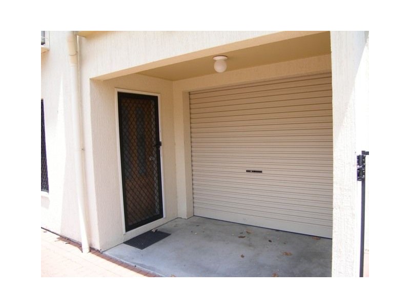 1/21 Hibiscus Lane, Holloways Beach QLD 4878