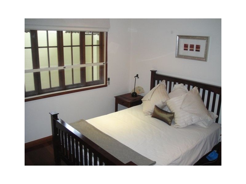 2/9 Hibiscus Lane, Holloways Beach QLD 4878