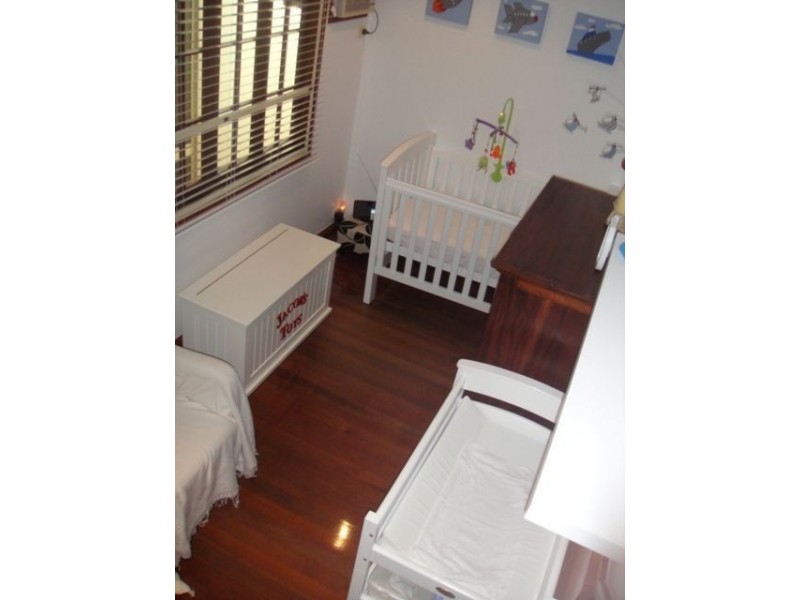 2/9 Hibiscus Lane, Holloways Beach QLD 4878