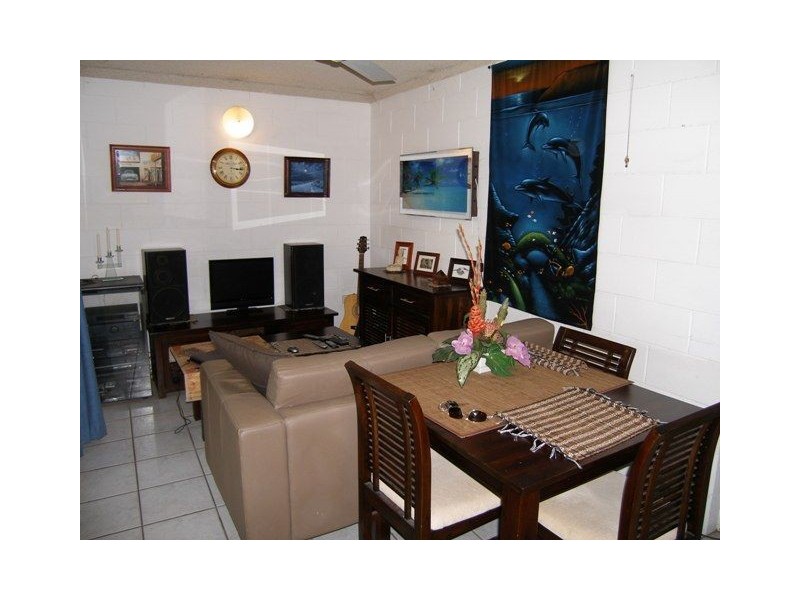 1/33 Rutherford Street, Yorkeys Knob QLD 4878