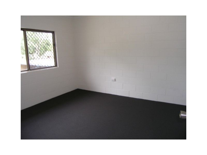 8/20 Palm Street, Holloways Beach QLD 4878