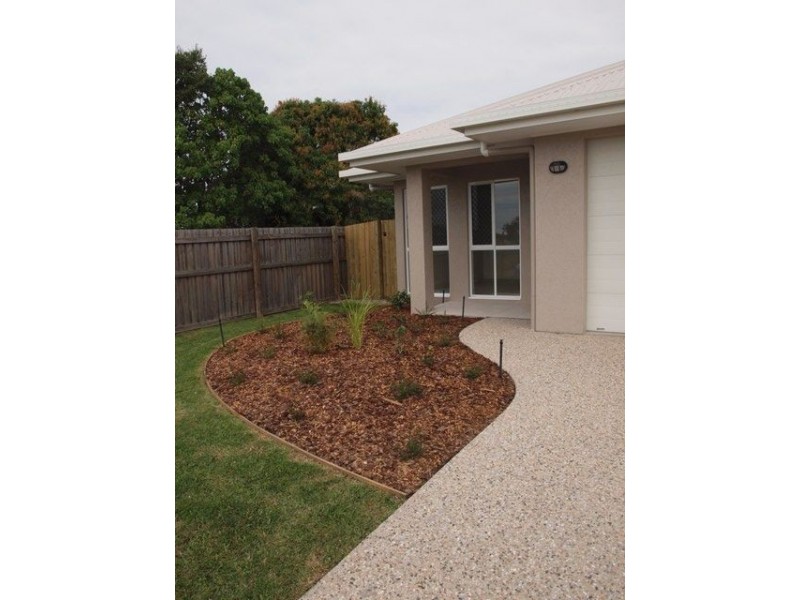 1/24 Chystanthus Street, Trinity Park QLD 4879