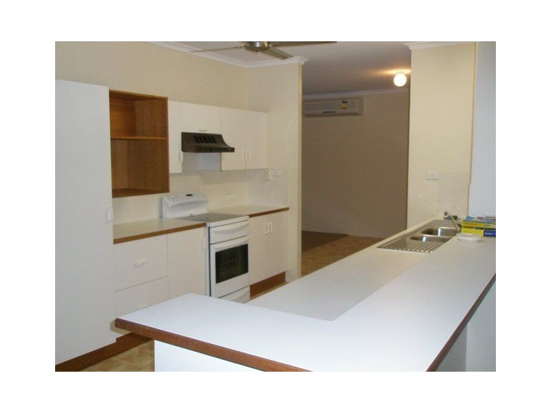 7 Barellan, Caravonica QLD 4878
