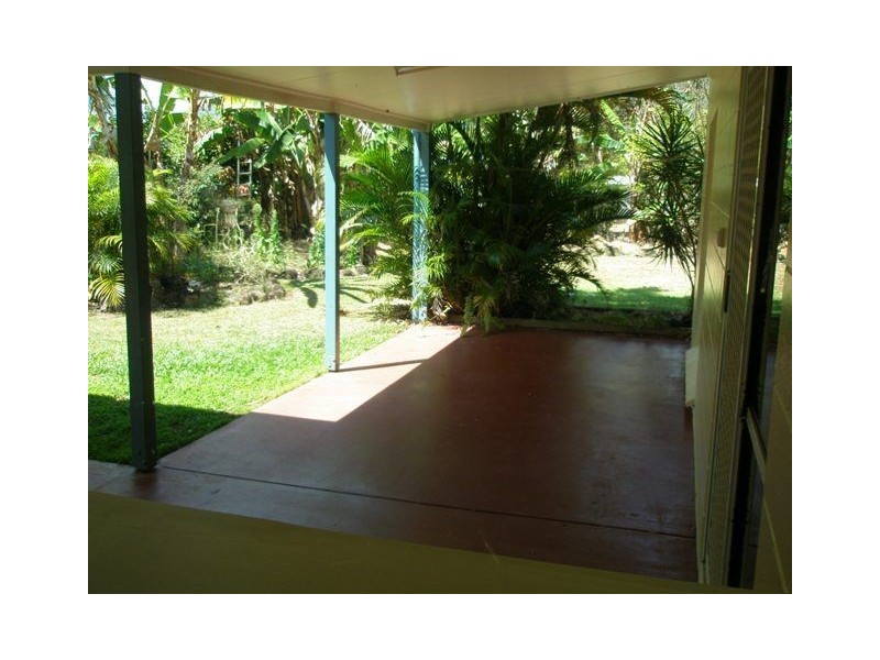 7 Barellan, Caravonica QLD 4878