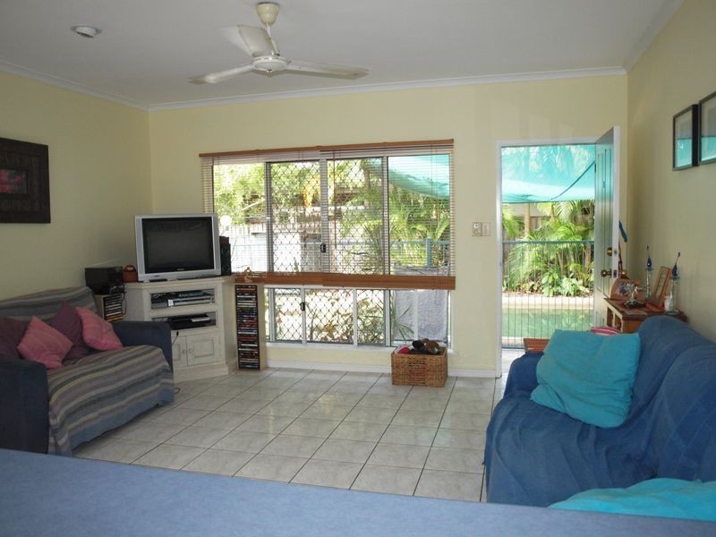 1/57 Best Street, Yorkeys Knob QLD 4878