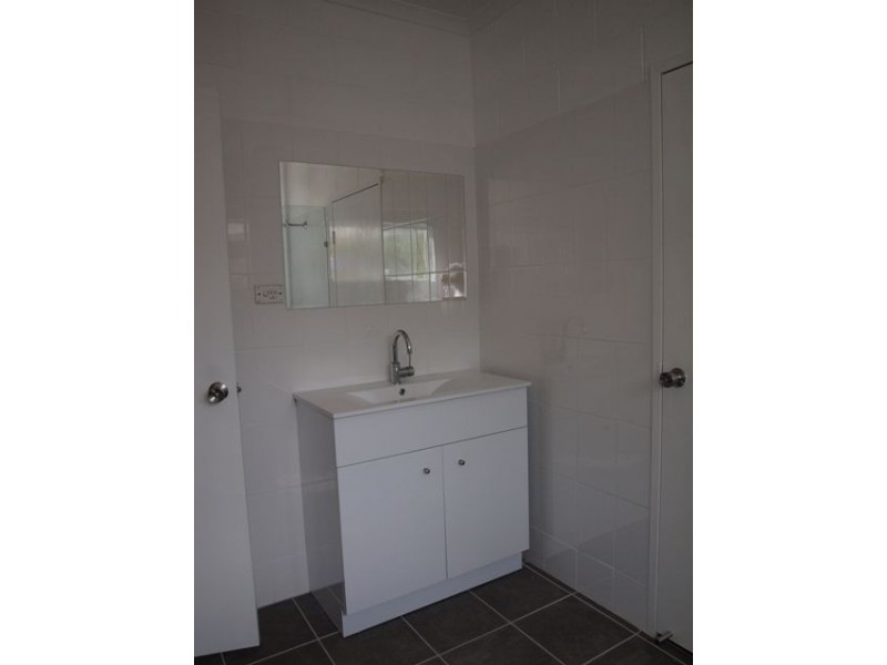 44 Baronia Crescent, Holloways Beach QLD 4878